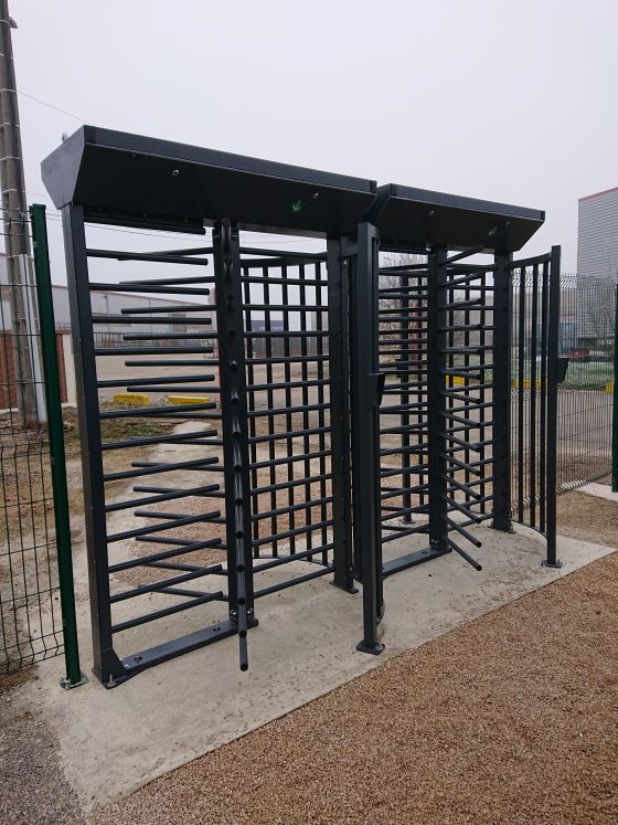 CycloneGATE