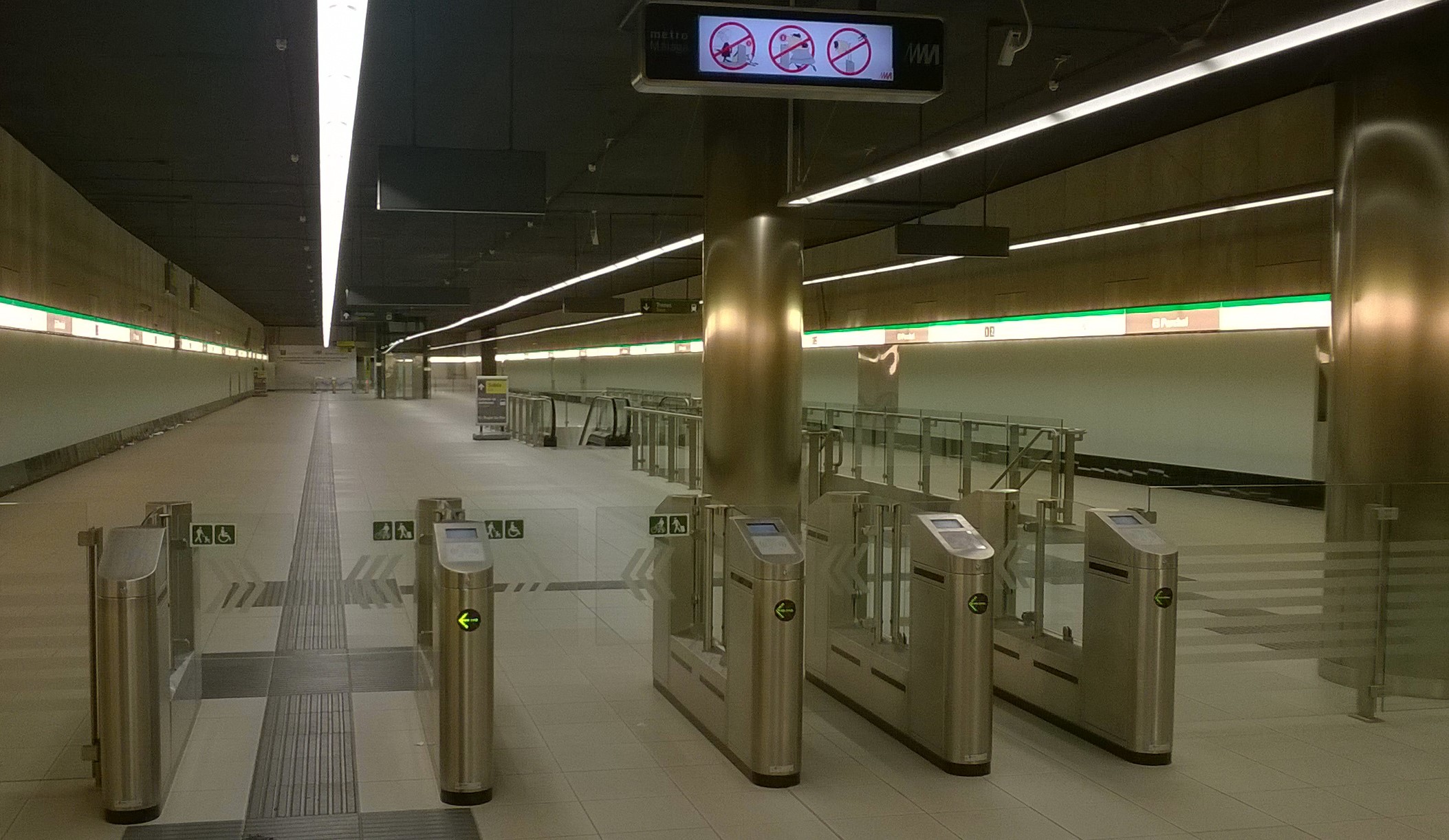 Appareils SlimLINE Transport pour le métro de Malaga